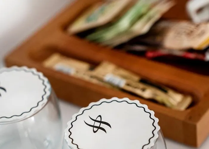 酒店 Marine Point 3*